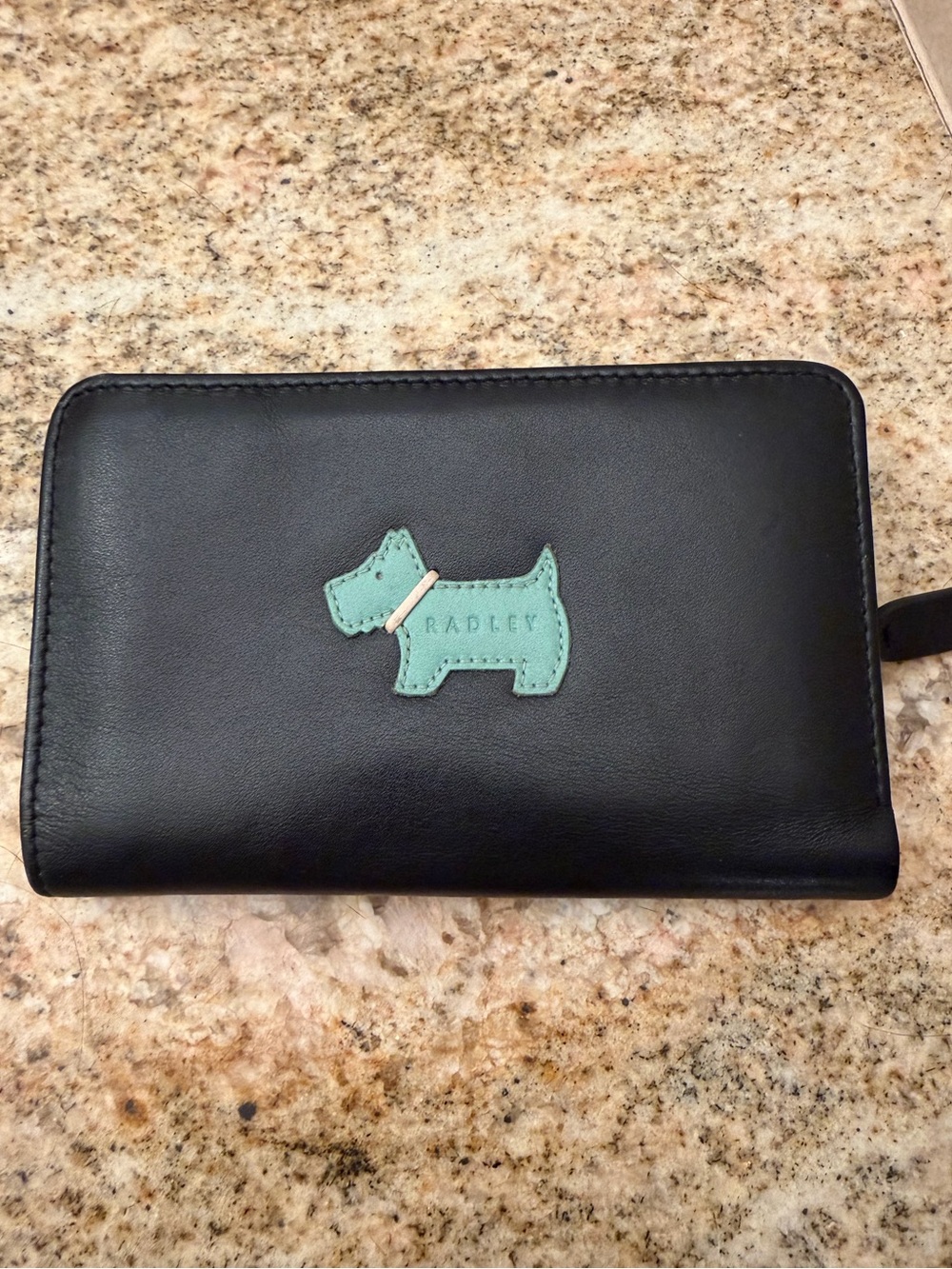 Radley London Heritage Dog wallet